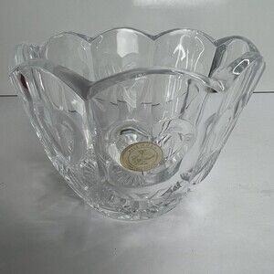 Vintage Round Glass Candy Dish Glass Bowl With Heart Design Scalloped Edge